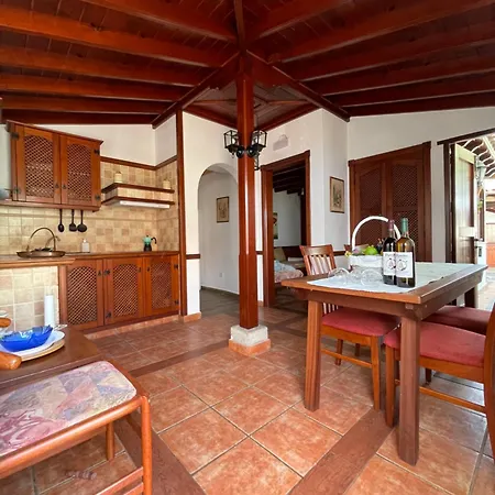 Casa De Colon *